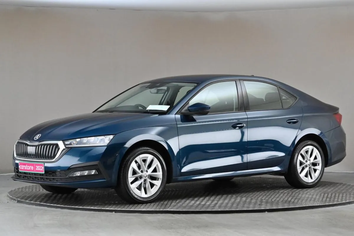 Skoda Octavia 2.0tdi Ambition 6spd 115BHP  alloys - Image 4