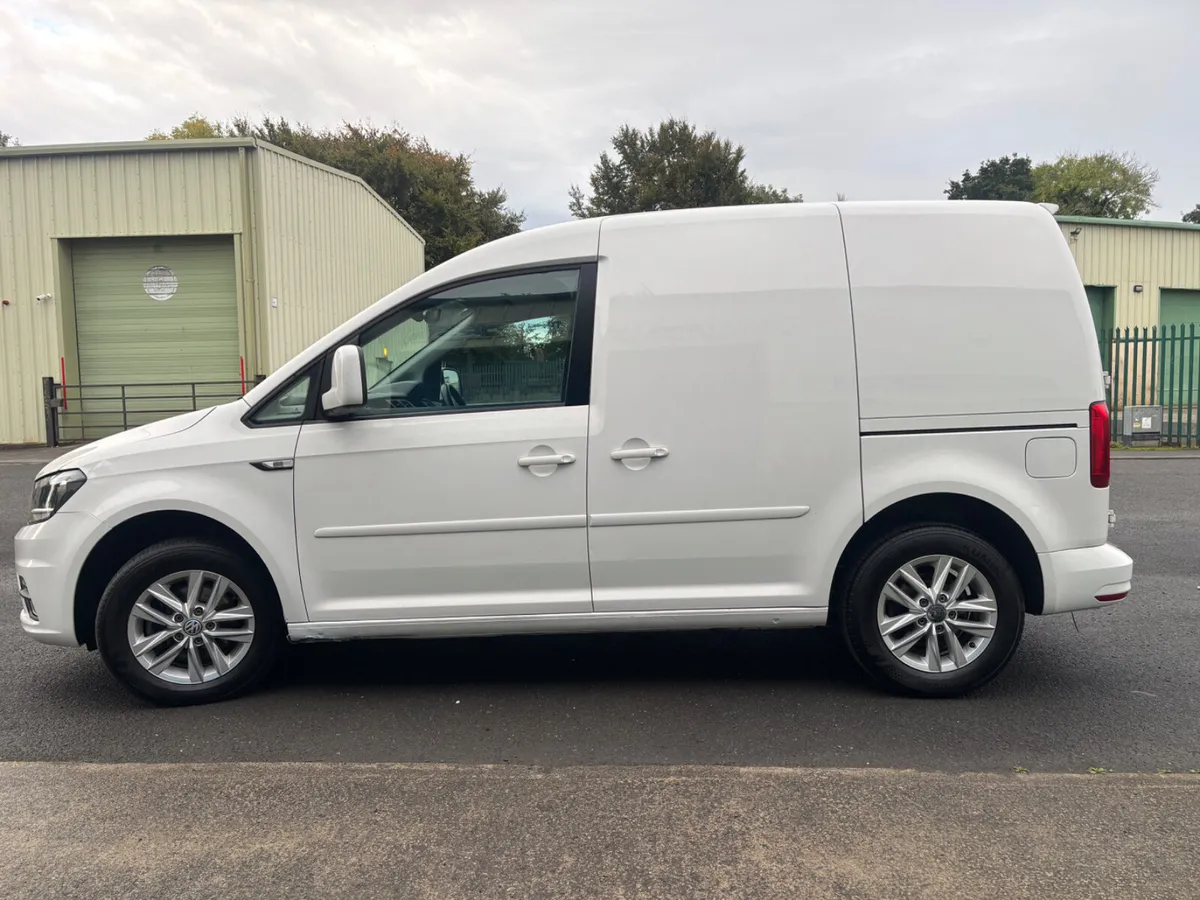 2017 VW CADDY HIGHLINE 2.0 TDI - Image 3