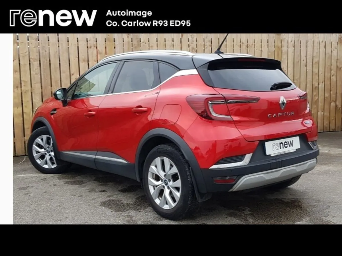 Renault Captur E-tech Plug-in 160 Auto S-edition - Image 3