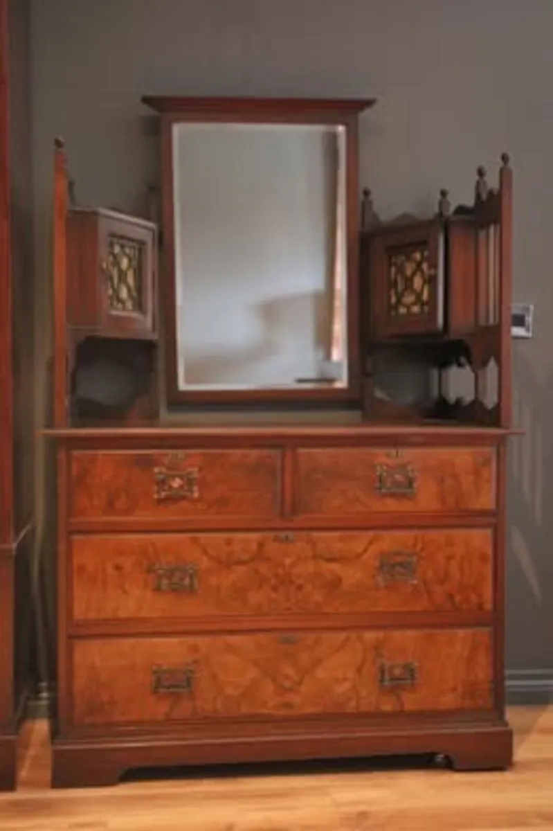 Antique bedroom furniture - Image 2