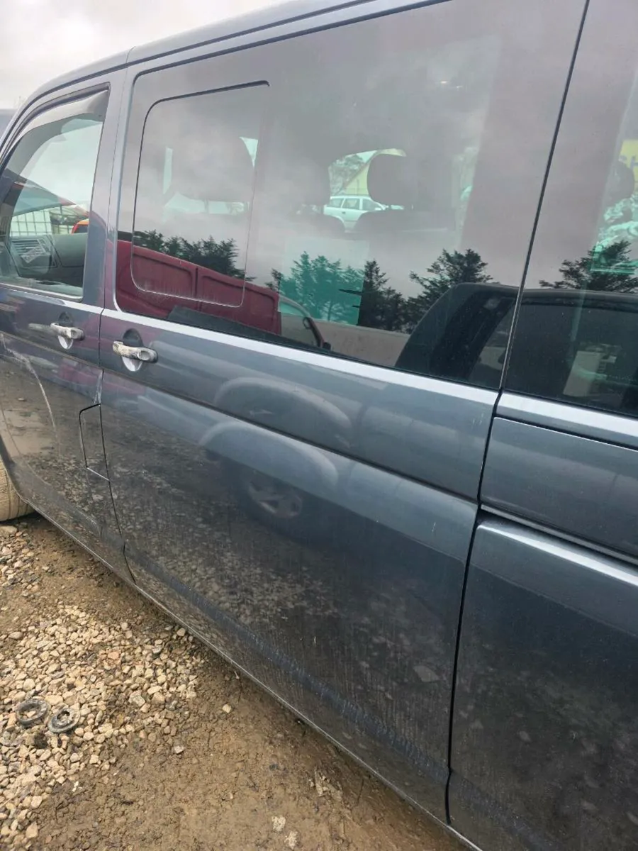Vw transporter renault master doors with glass - Image 3