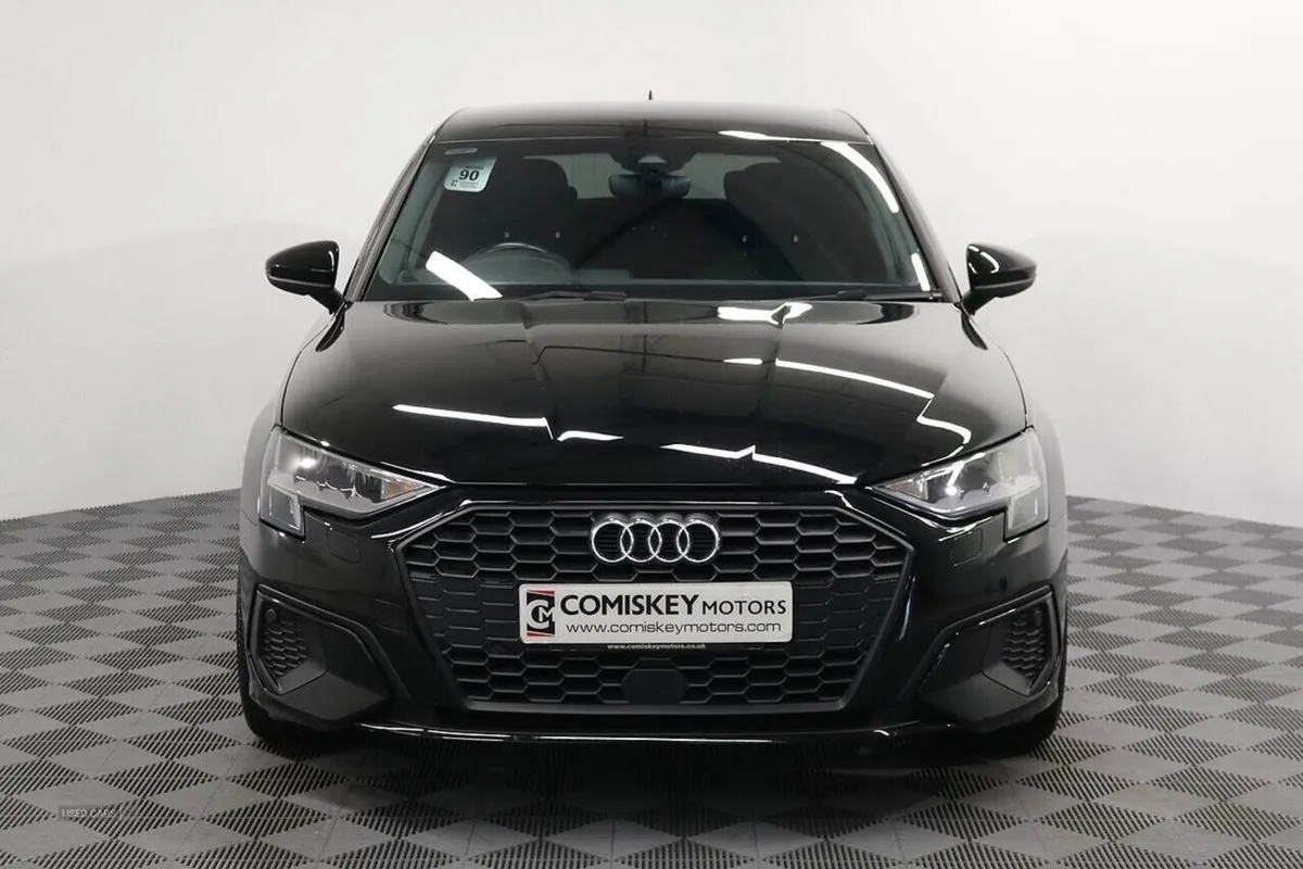 Audi A3 TDI Technik - Image 2