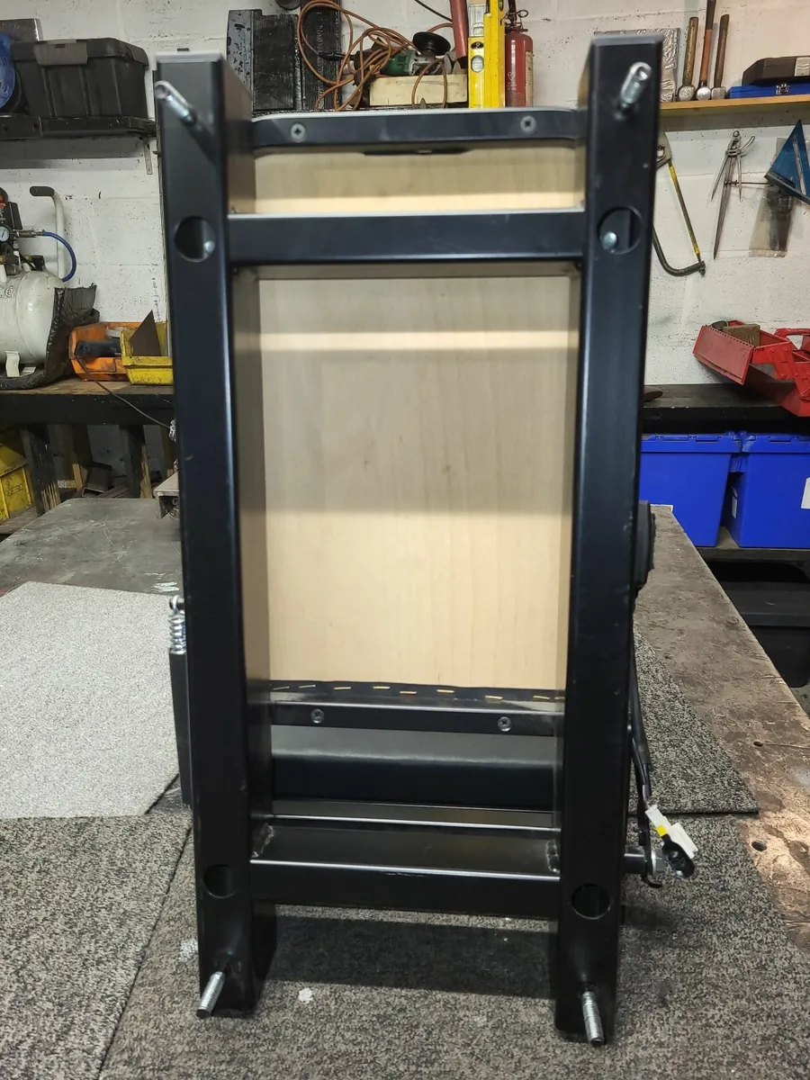 The Bulkhead / Wall Mounted Compact Flip-up Seat - Image 4