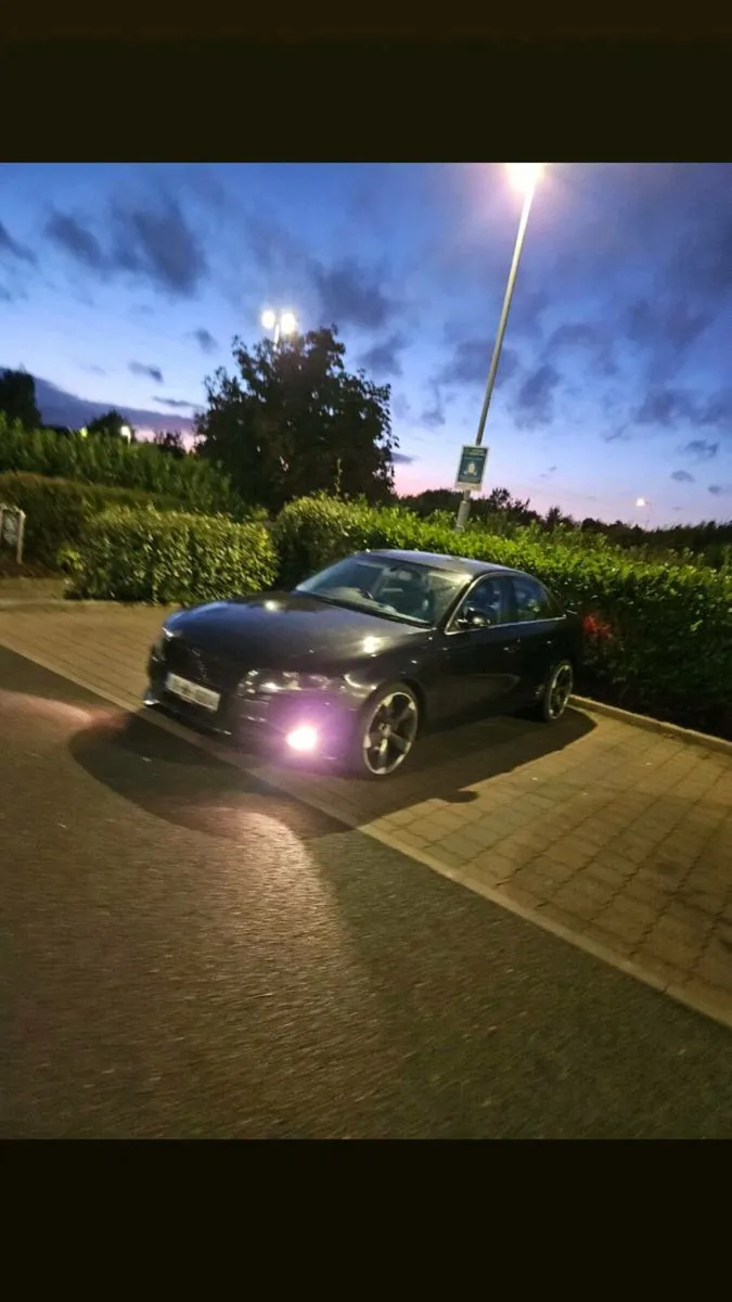 Audi a4 - Image 1