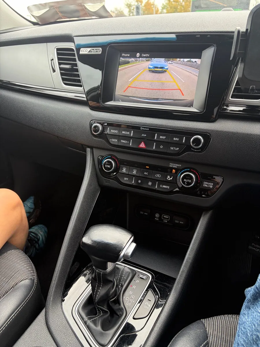 Car Kia Niro - Image 2