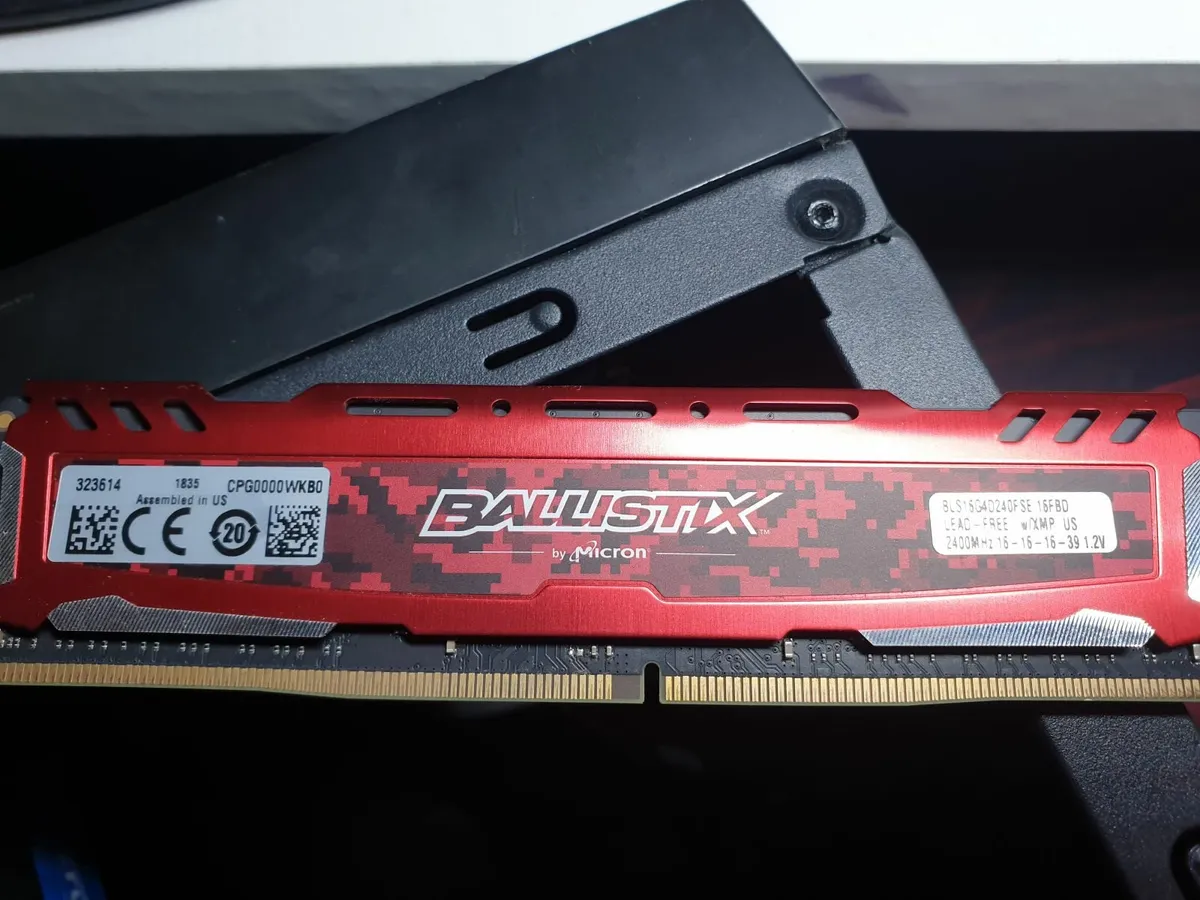 Desktop PC - Image 2