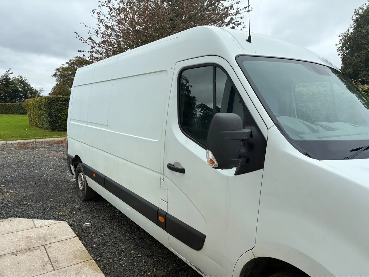 Nissan NV400 2015 - Image 4
