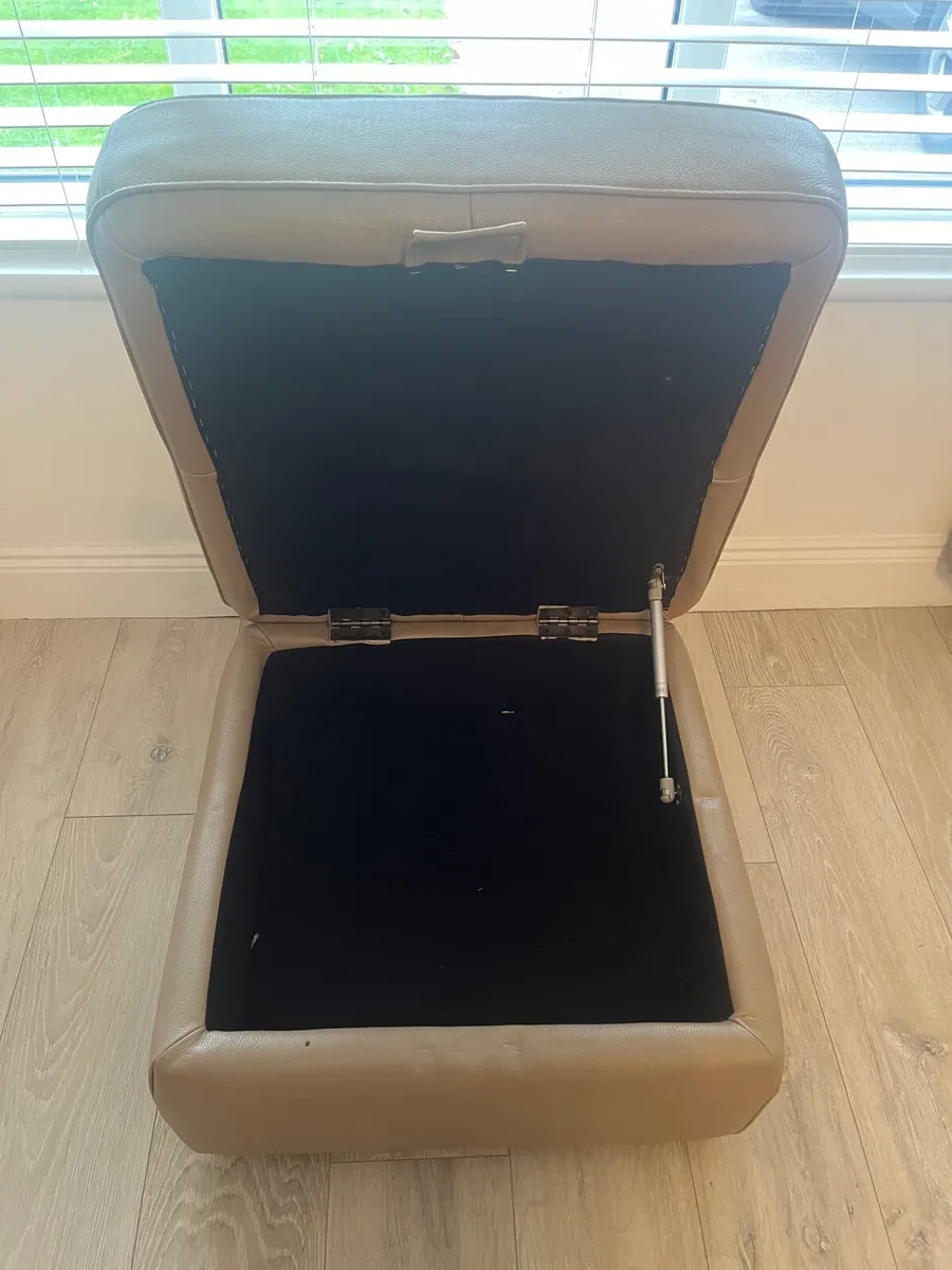 Reclining Electric Couch . - Image 3