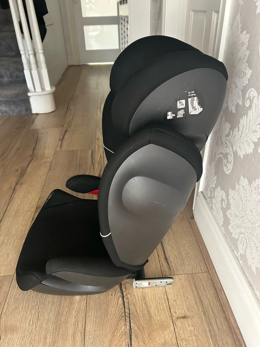 Child’s car seat - Image 2