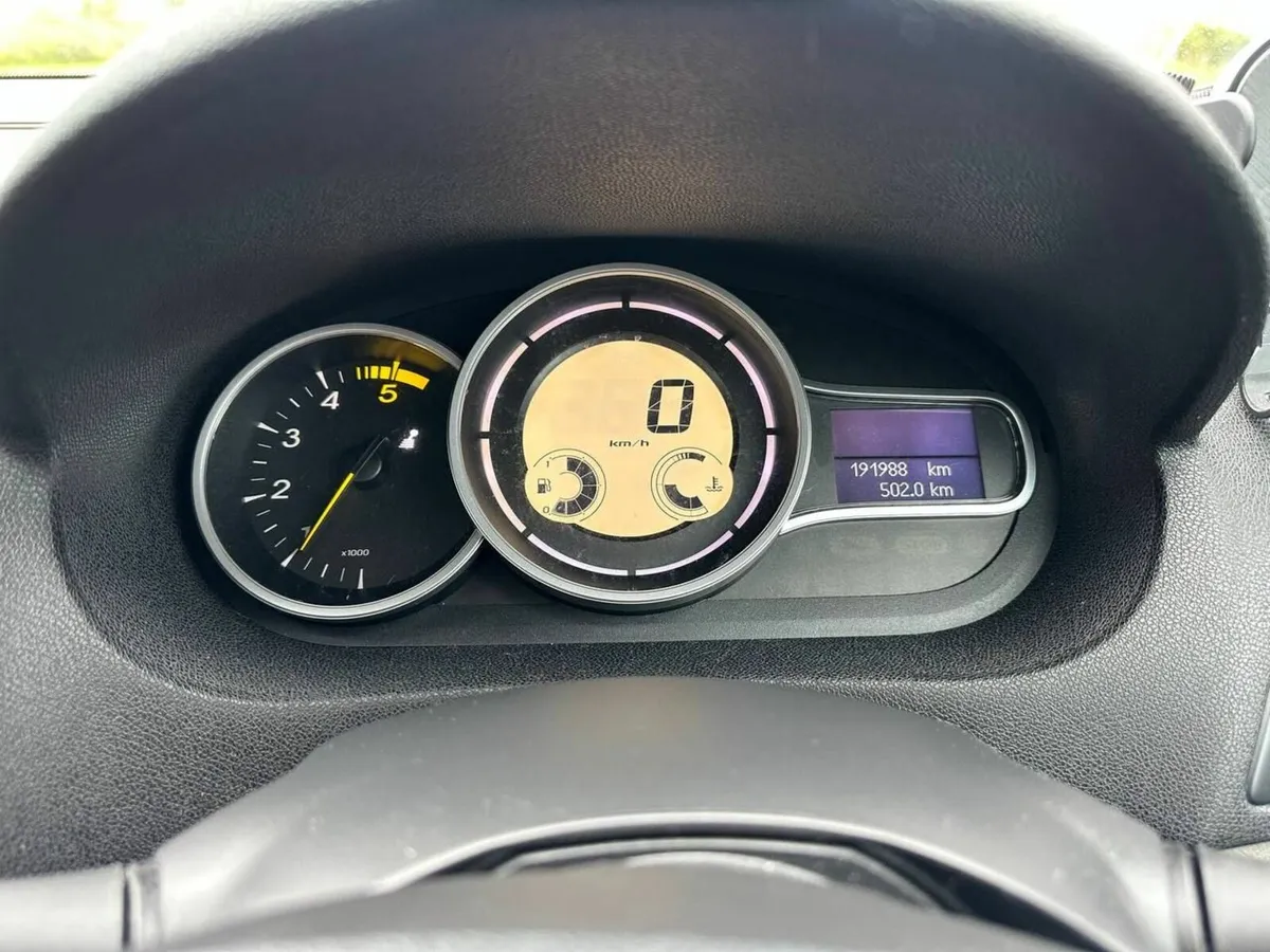 Renault Fluence 2011 1.5D nct 06 2026, 192 000km - Image 2