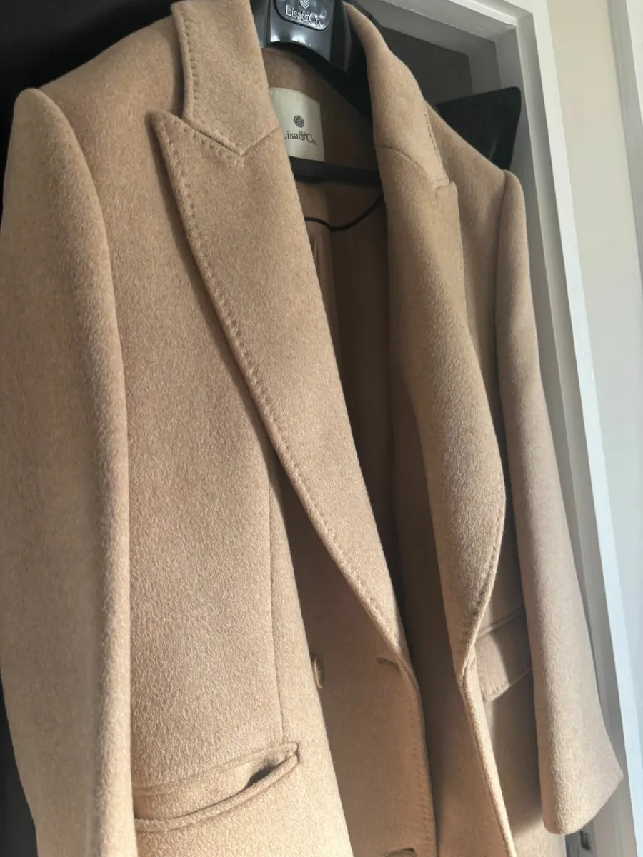 Lisa & Co coat - Image 2
