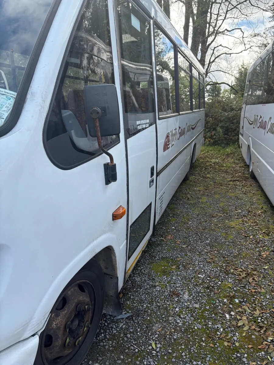 2007 Mercedes Vario - Image 2
