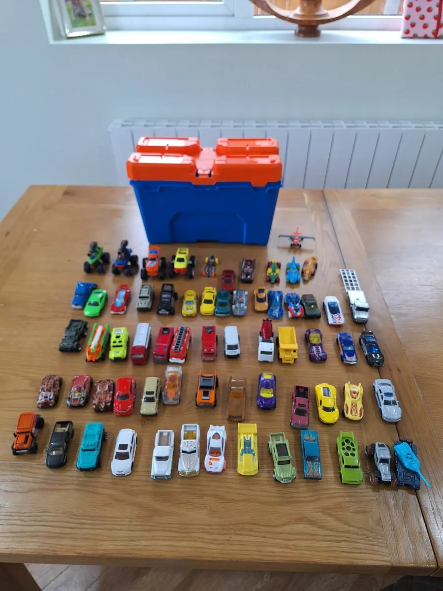 Hotwheels *Hot Wheels Bundle* - Image 2
