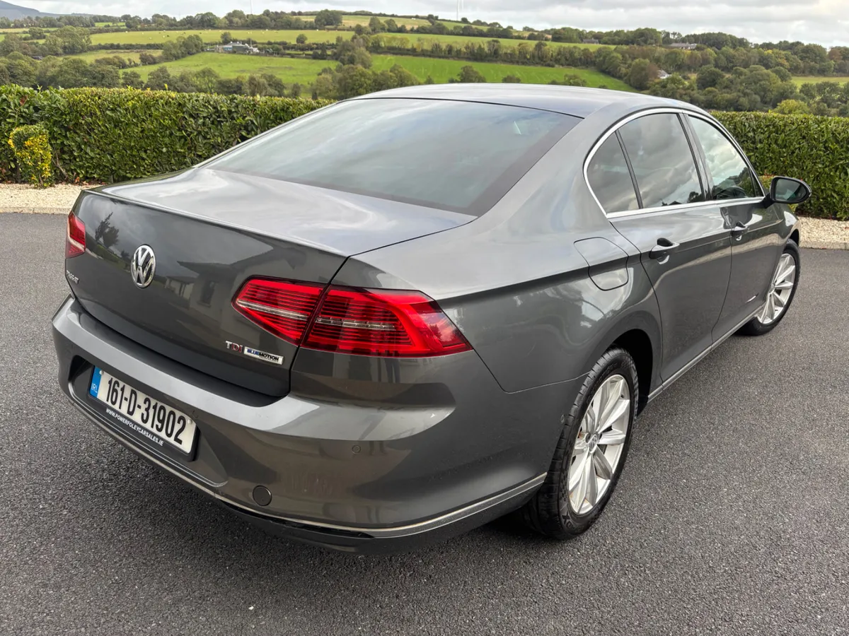 2016 VW Passat 1.6 Diesel 120hp Highline - Image 3