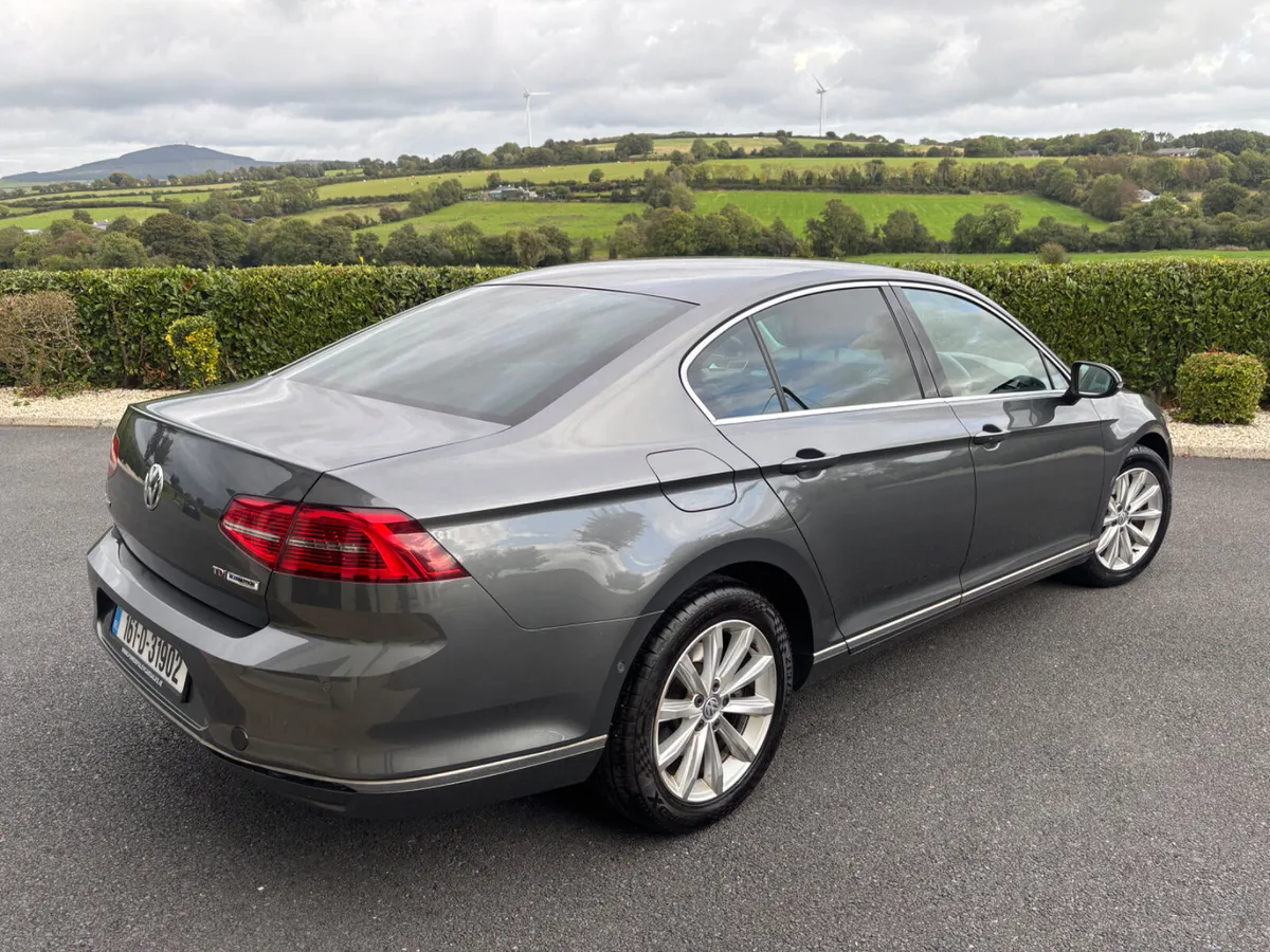 2016 VW Passat 1.6 Diesel 120hp Highline - Image 4