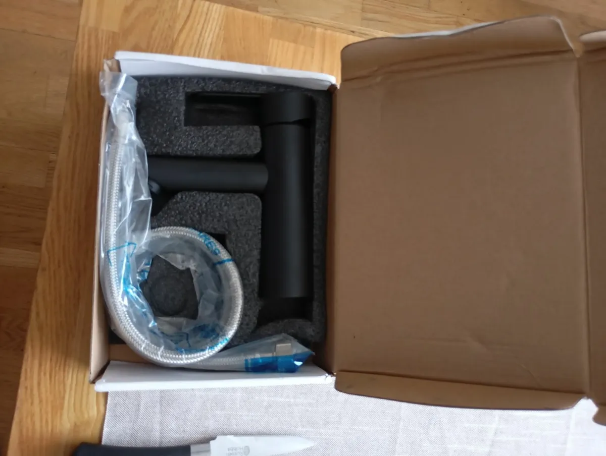 New Black Bathroom set - Image 3