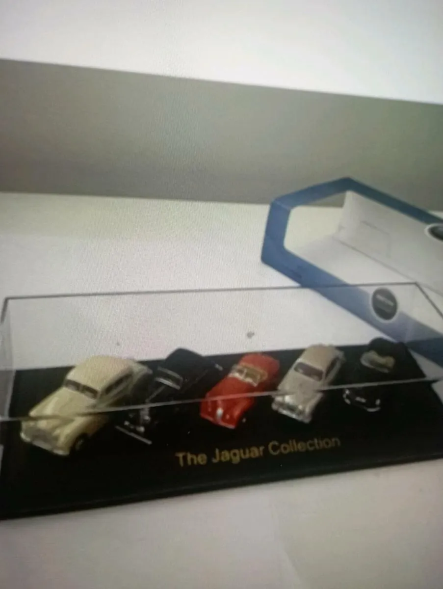 OXFORD DIE CAST 5 PIECE JAUGUAR COLLECTION - Image 2