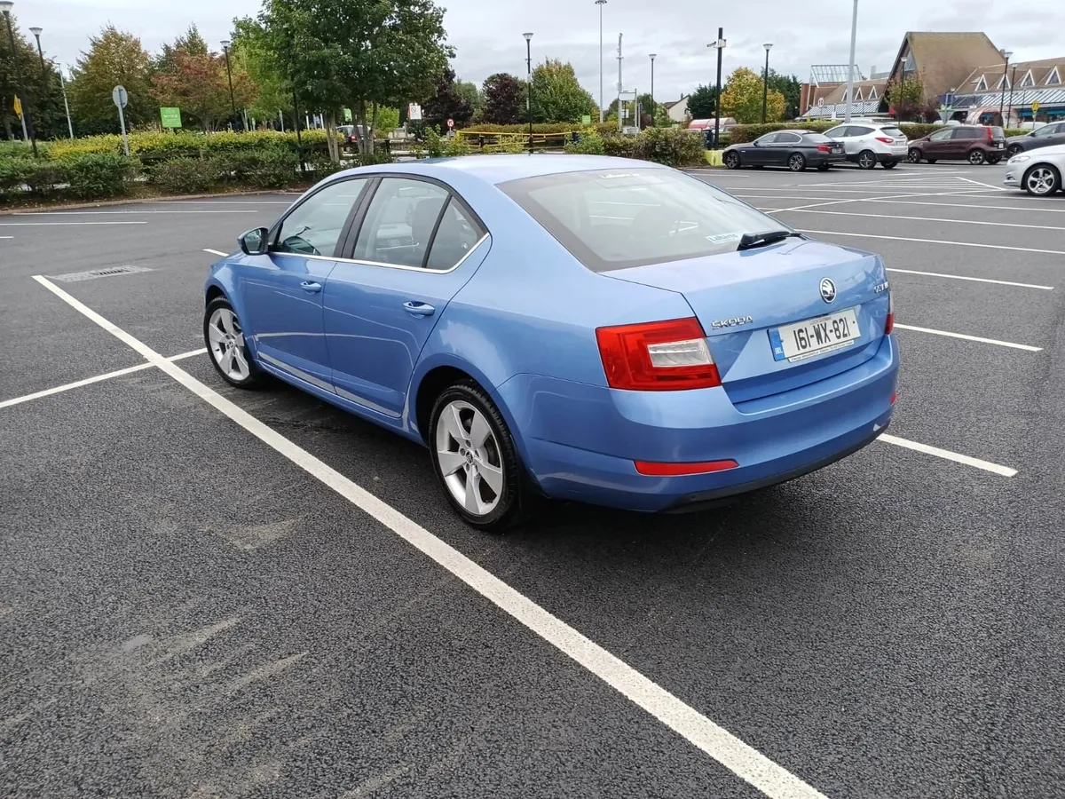 Skoda Octavia 2016 - Image 4