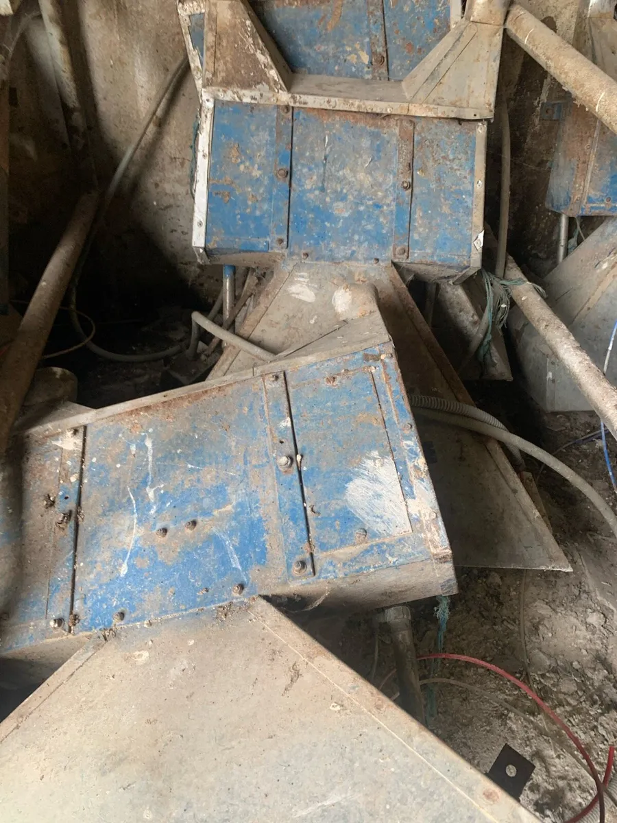 Cashman air feeders