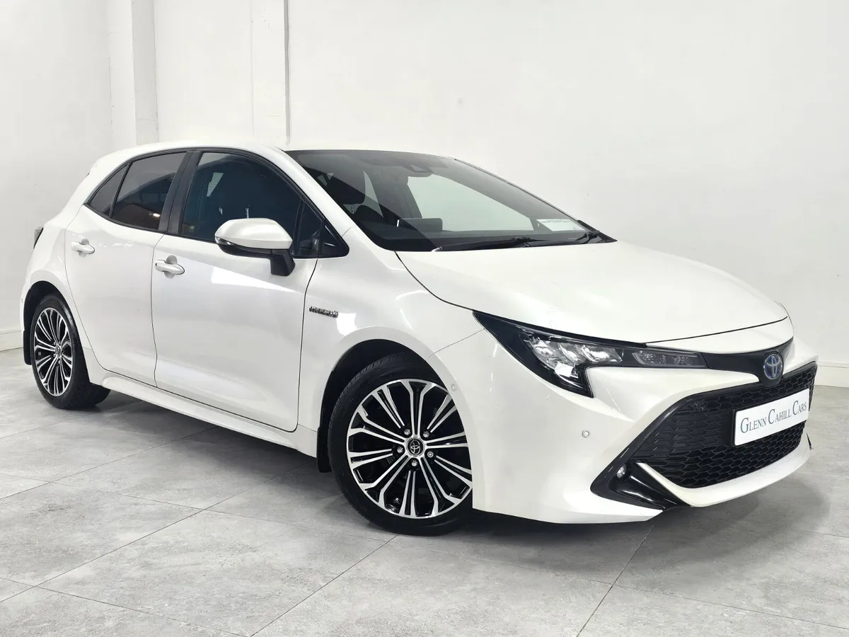 2019 Toyota Corolla 1.8VVT-i Hybrid Design - Image 3