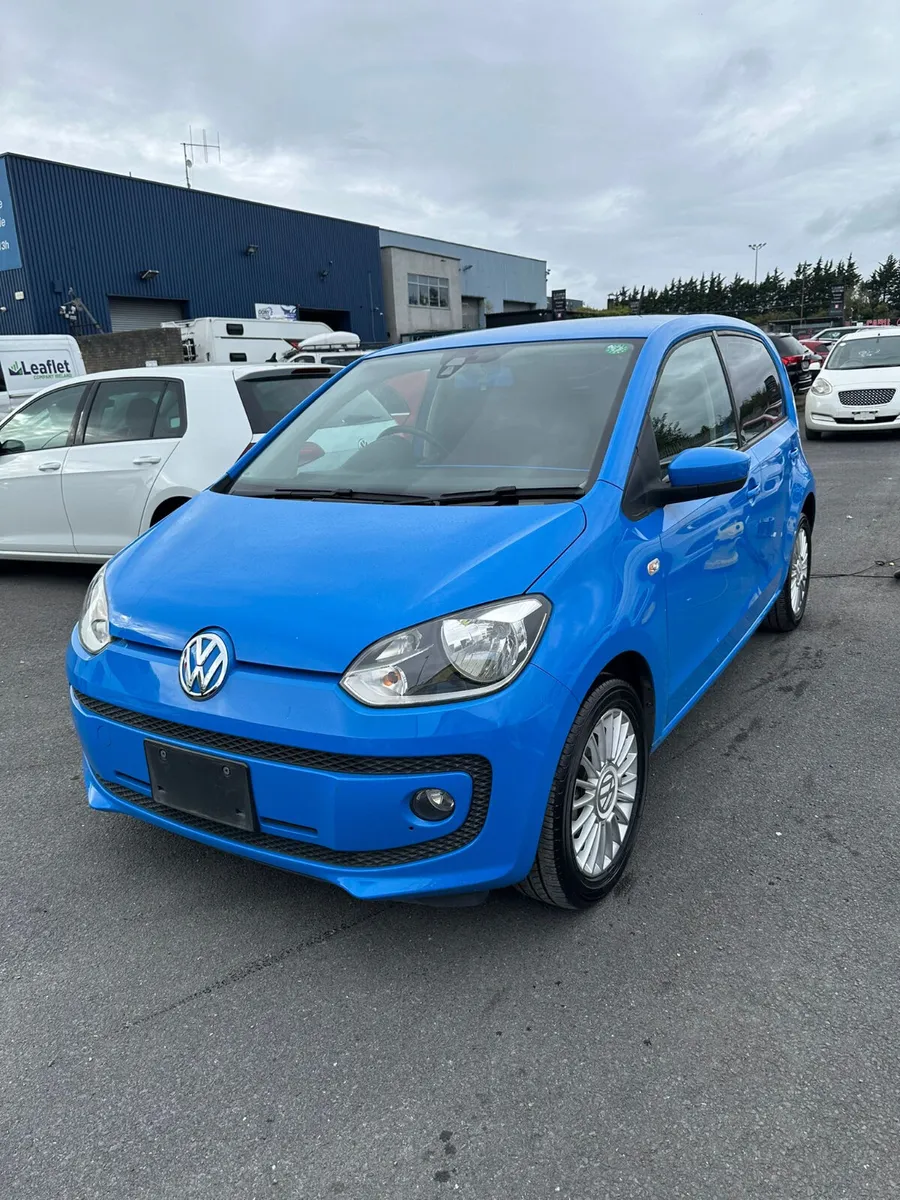 VW UP - Image 2