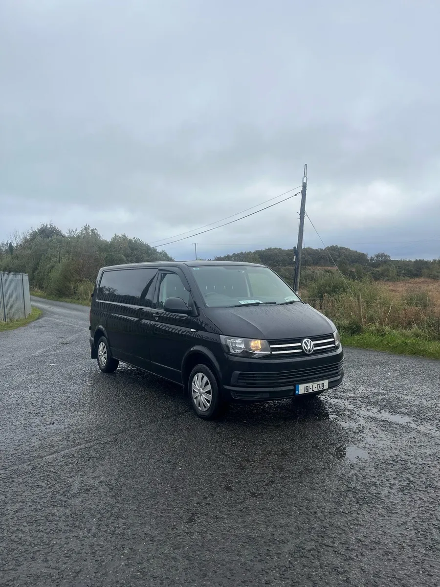 Volkswagen  transporter 2016 - Image 1