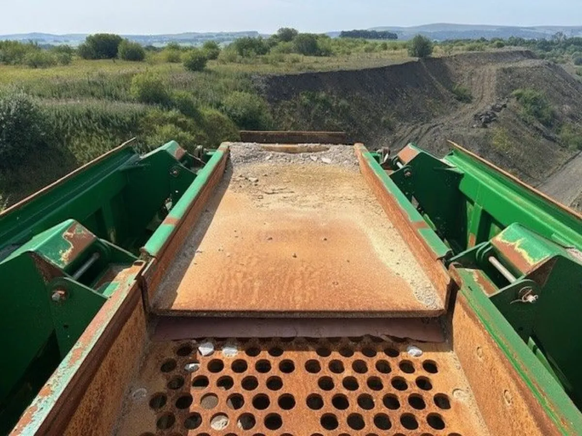 McCloskey I54 Impact crusher for sale - Image 4