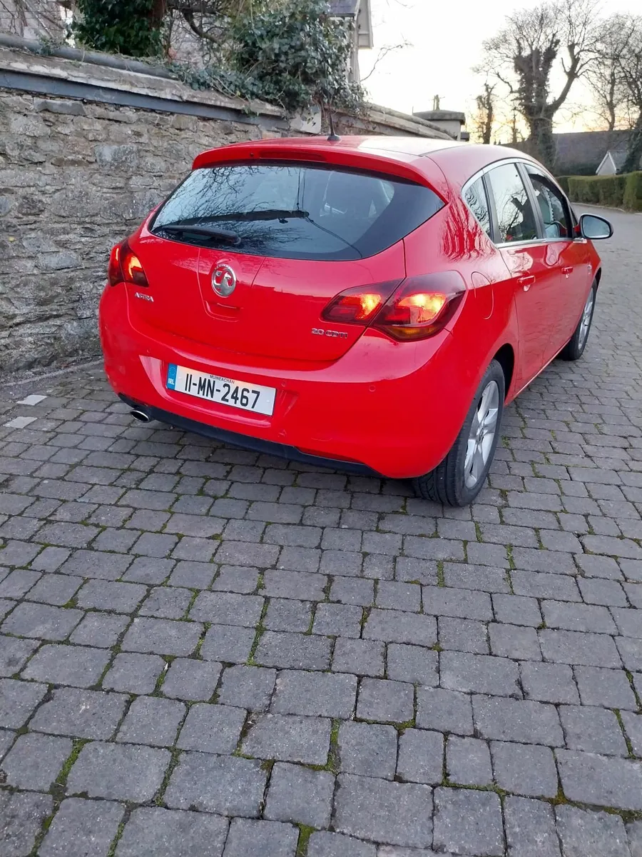 Vauxhall Astra 2011⚠️For Repair or Parts⚠️ - Image 2