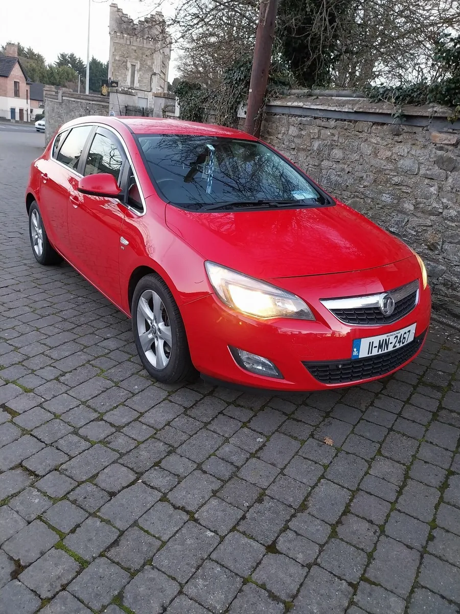 Vauxhall Astra 2011⚠️For Repair or Parts⚠️ - Image 3