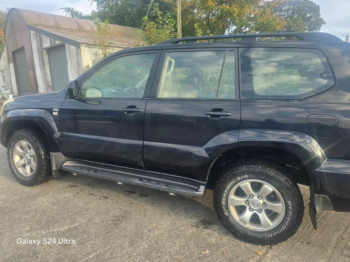 Toyota Land Cruiser 2005 (CHANGE HEAD GASKET!!) - Image 2