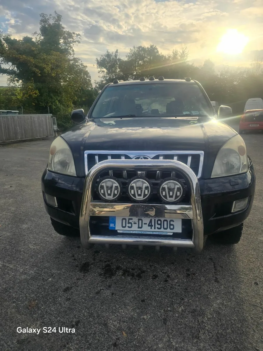 Toyota Land Cruiser 2005 (CHANGE HEAD GASKET!!) - Image 1