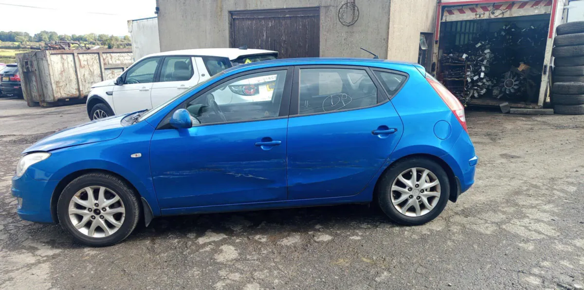 2009 HYUNDAI I30 1.4 PETROL FOR BREAKING! - Image 4