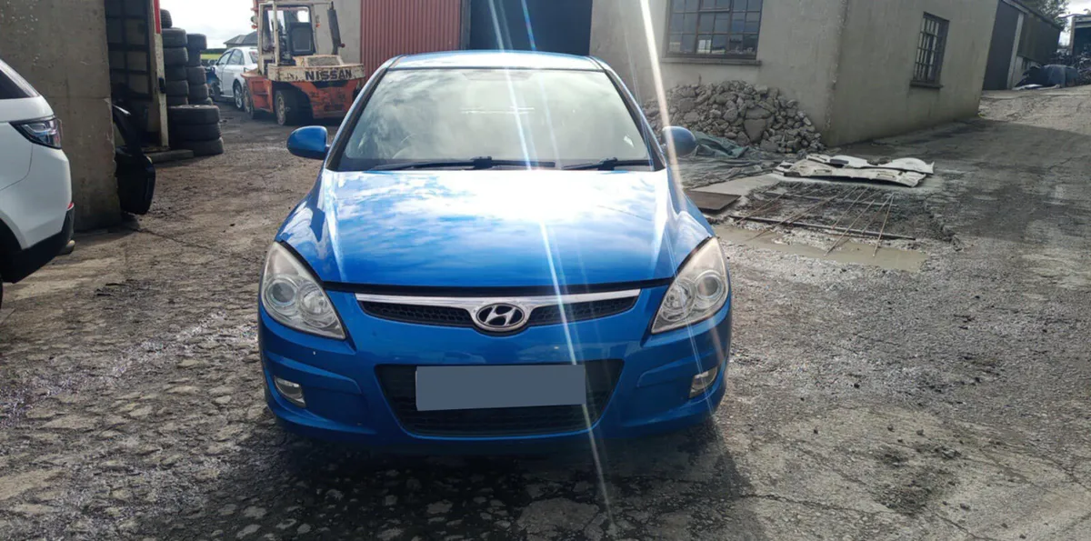 2009 HYUNDAI I30 1.4 PETROL FOR BREAKING! - Image 1