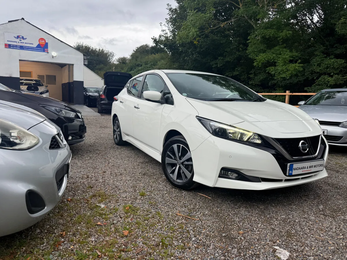2019 NISSAN LEAF 40KWH ACENTA (6.6KC) Hatchback - Image 3