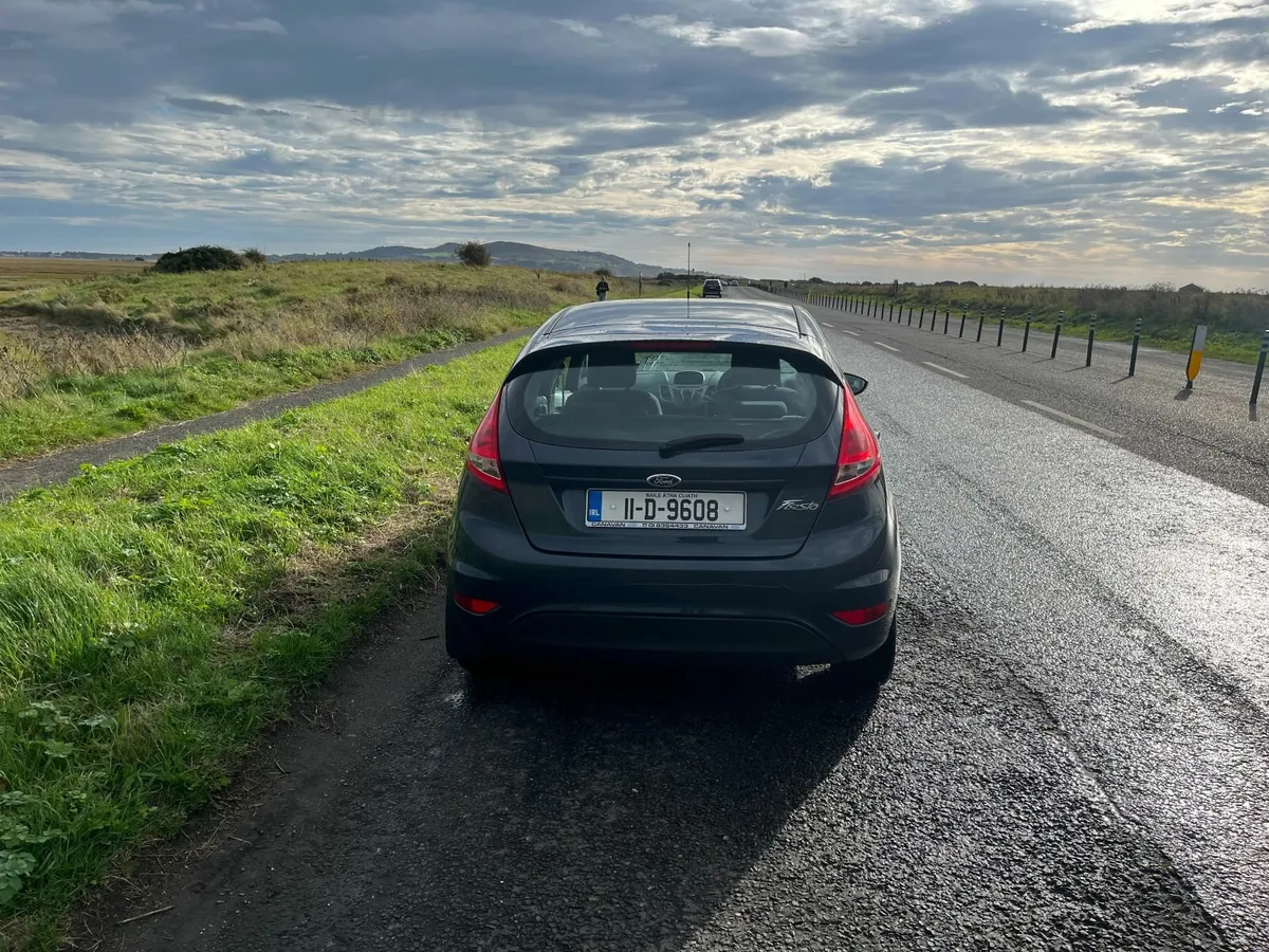 Ford Fiesta 2011 - Image 4