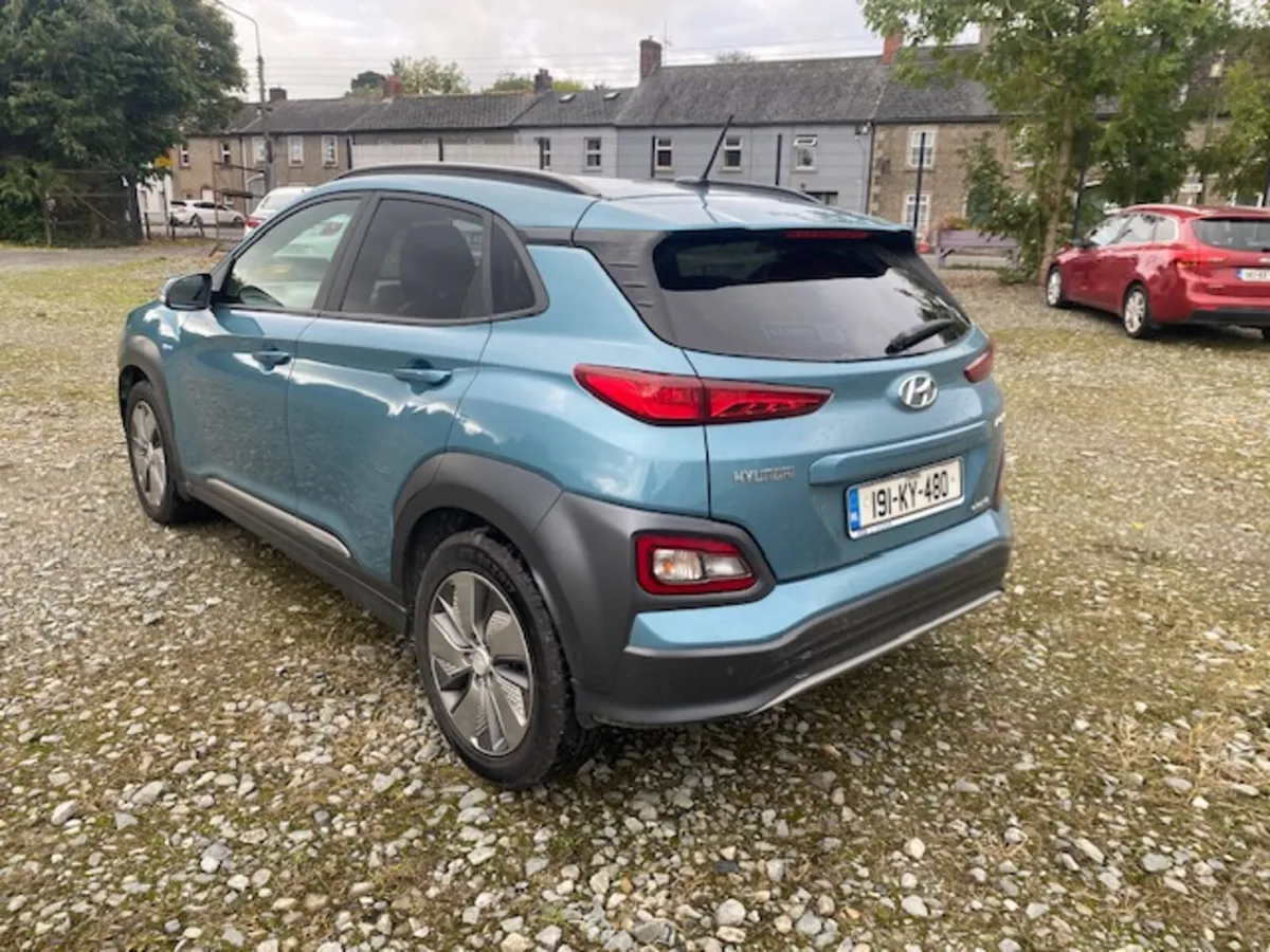 191 Hyundai Kona 64KWH - Image 4