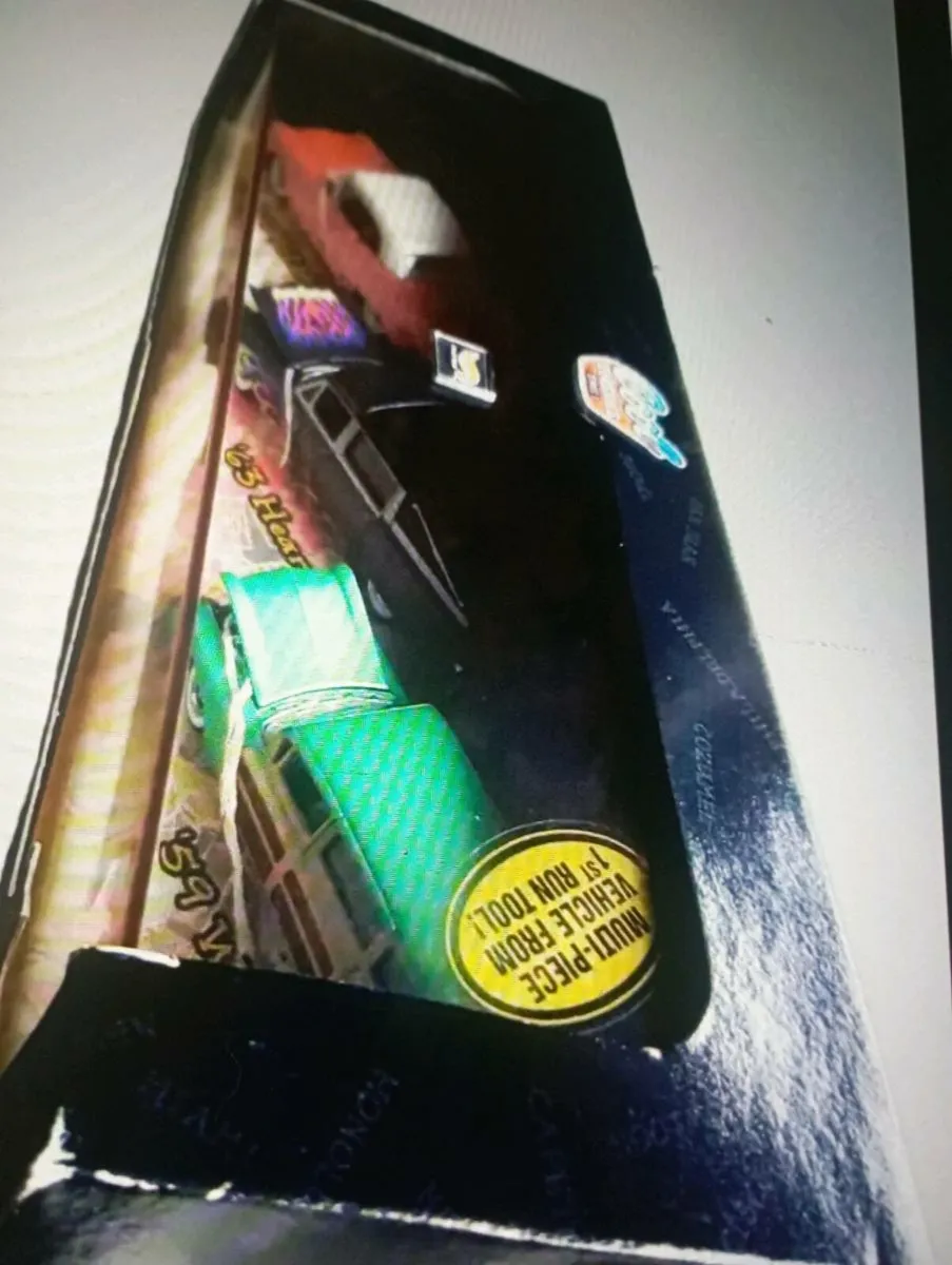 199 HOT WHEELS HARD ROCK CAFÉ 3 CAR BOXSET. - Image 3
