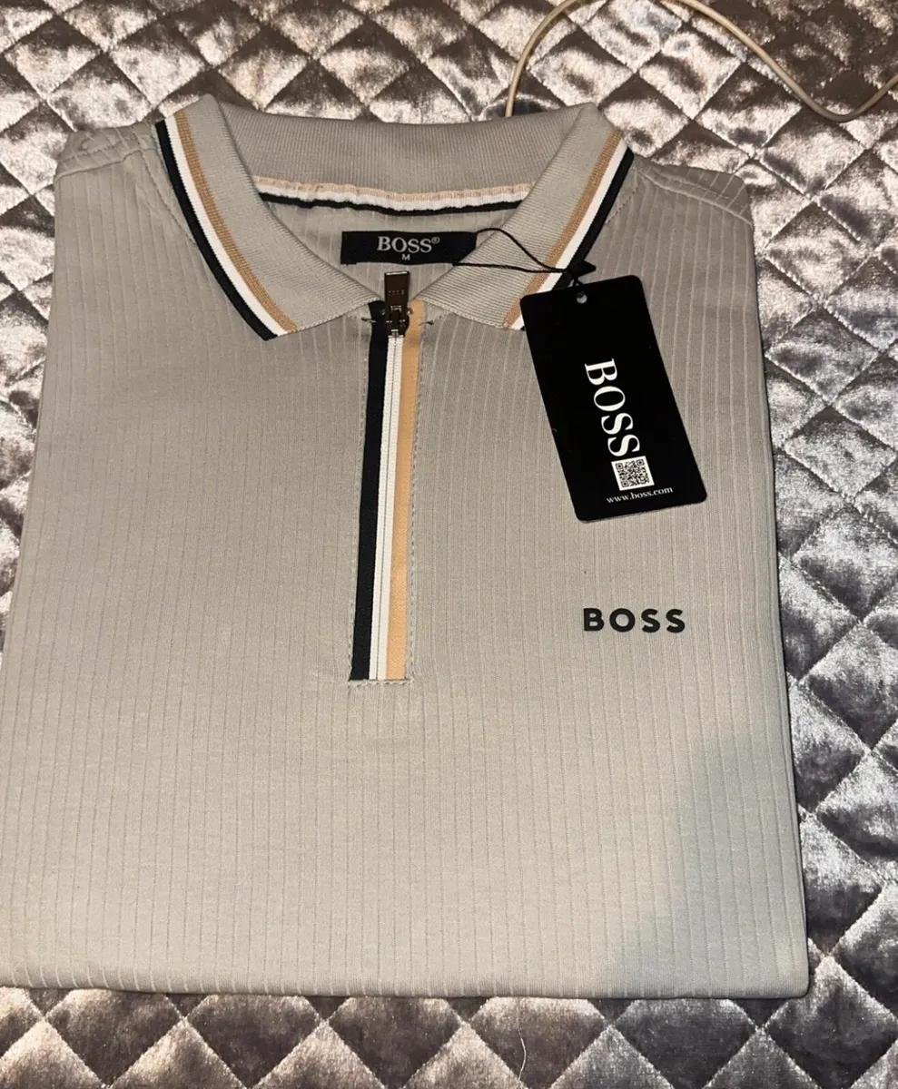 Mens Clothing - Image 3
