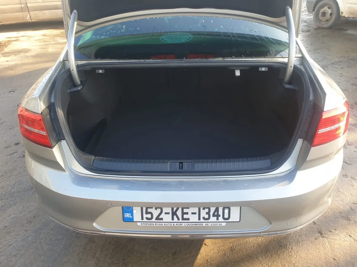 Volkswagen Passat - Highline - Image 4
