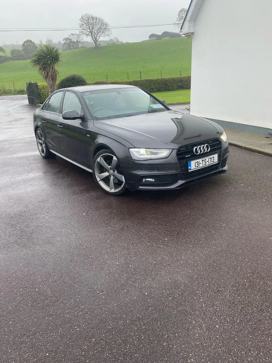 Audi A4 S-Line black edition - Image 1