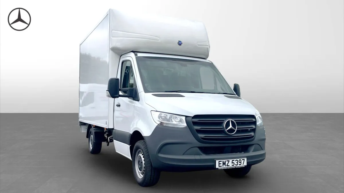 Mercedes-Benz Sprinter 315 CDI Progressive Luton - Image 1