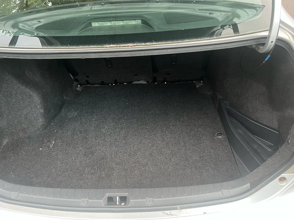 Toyota Corolla with tax nct and low mileage - Image 3