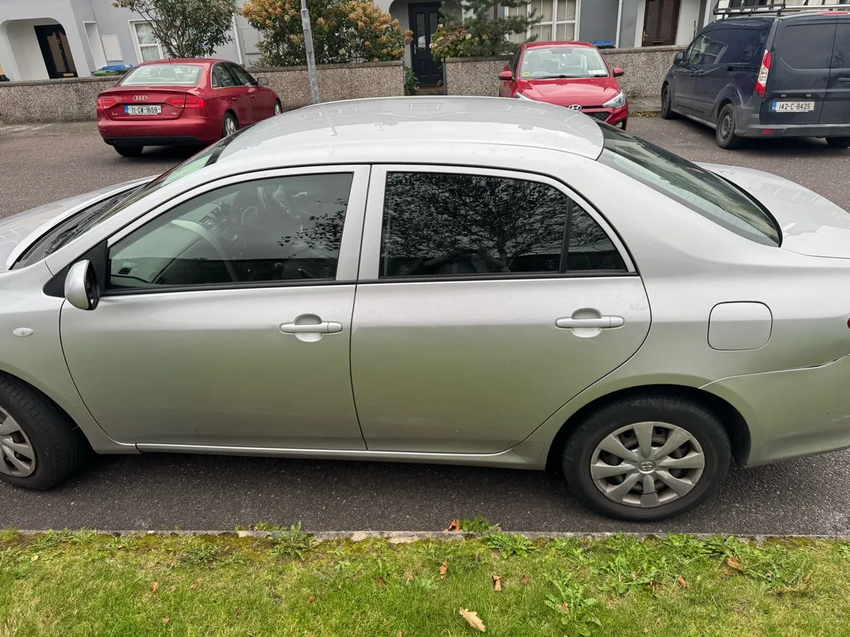 Toyota Corolla with tax nct and low mileage - Image 4