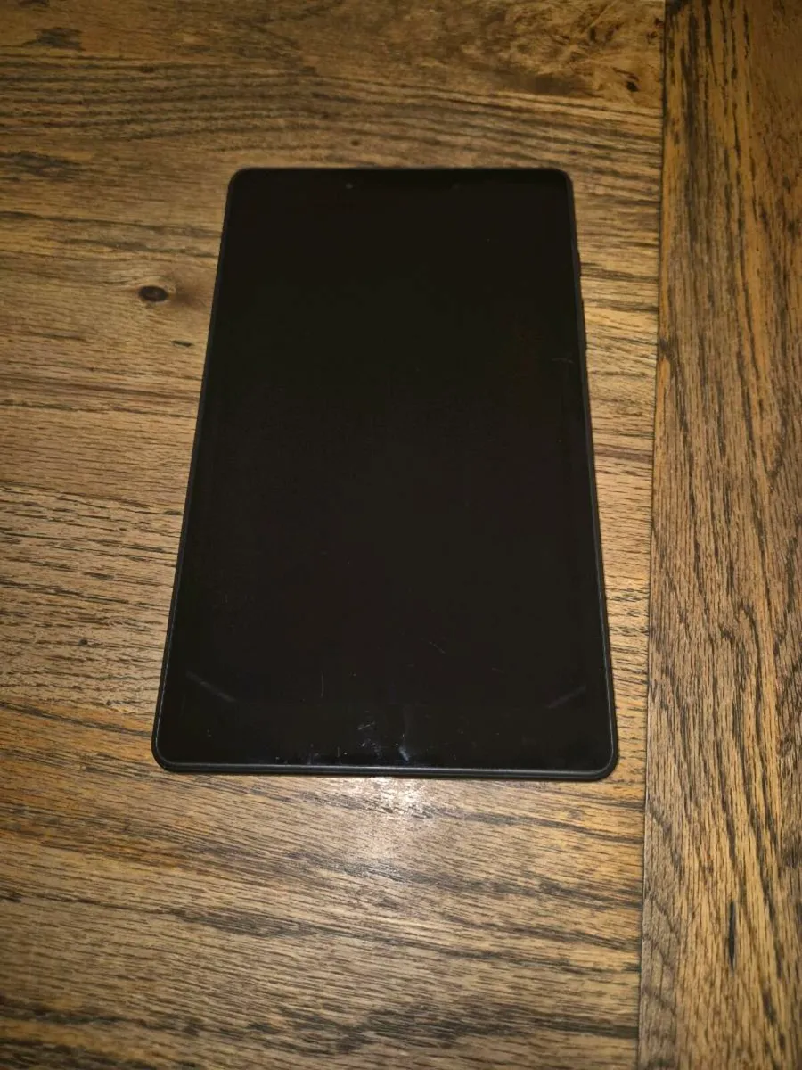 Samsung Tab A - Image 2