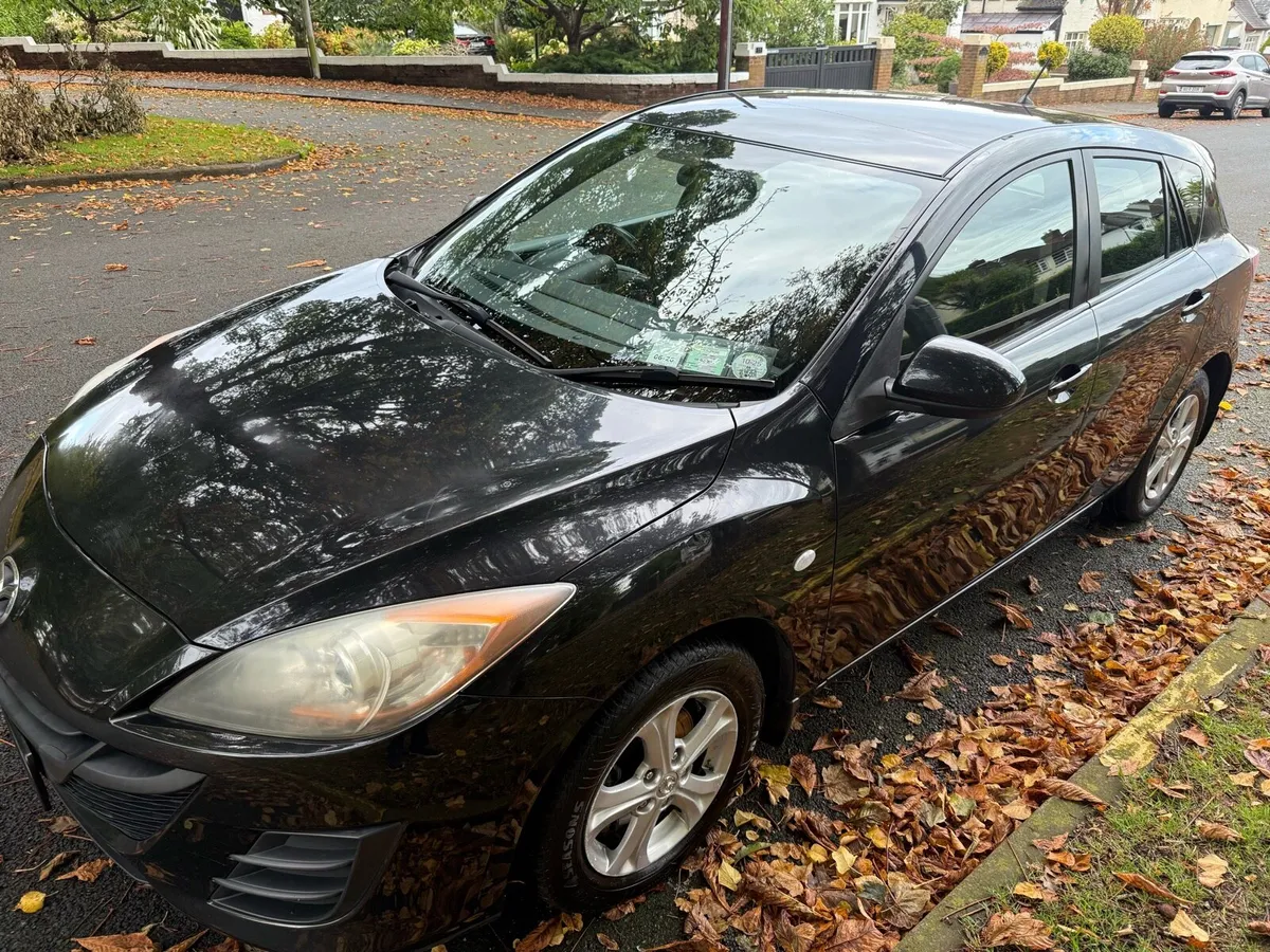 2010 Mazda 3 - Image 2