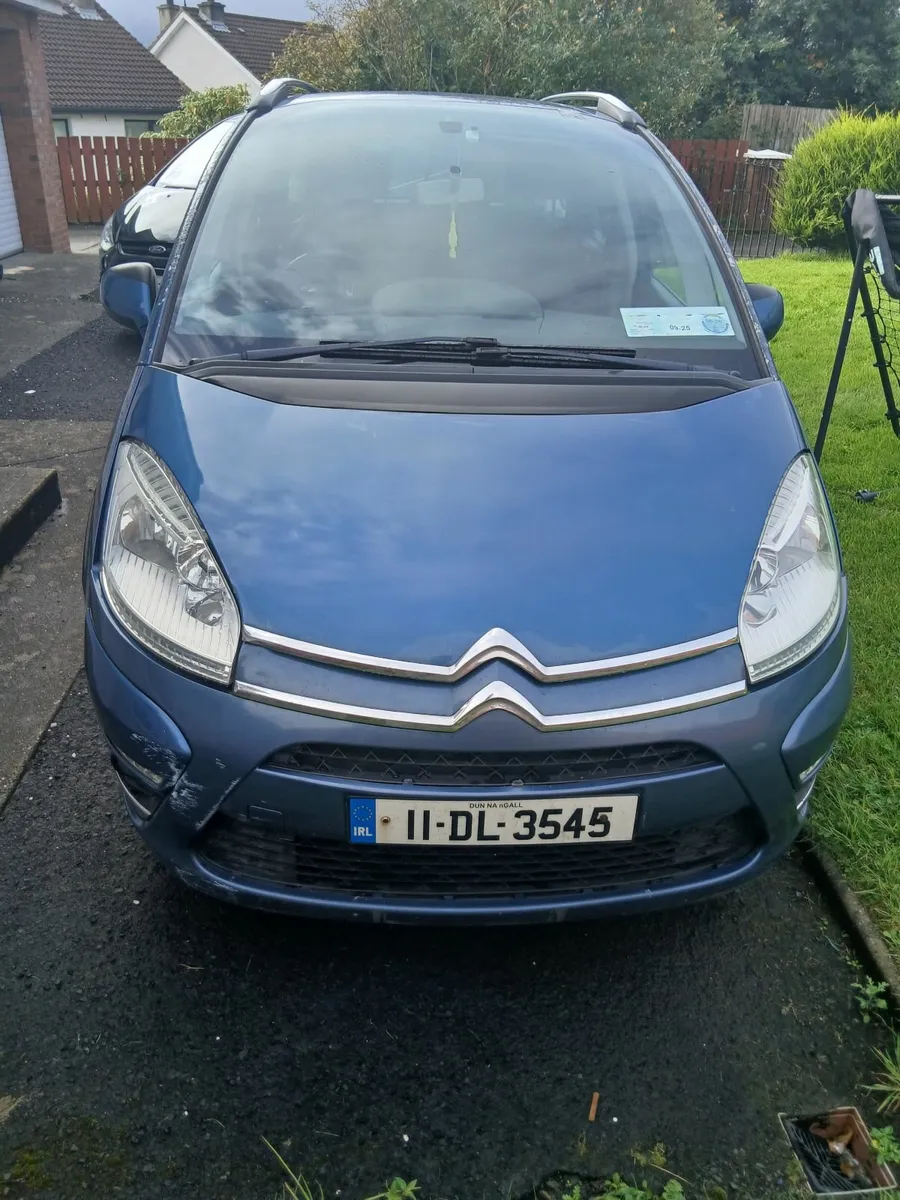 Citroen C4 Picasso 2011 - Image 1