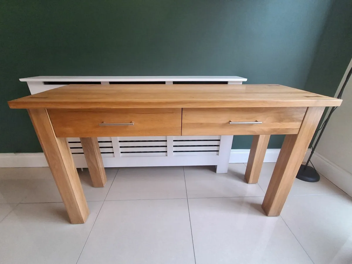 Console Table - Image 2