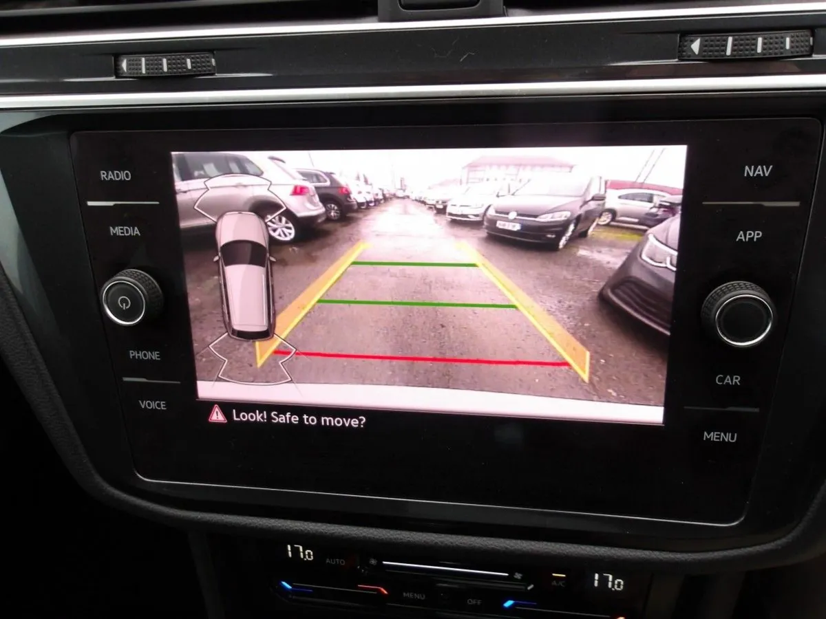 Volkswagen Tiguan 2.0 TDI 150HP Elegance - Image 3