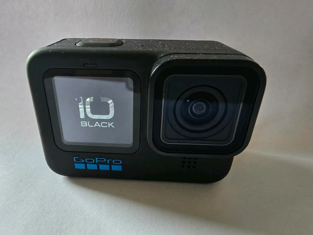 GoPro Hero 10 - Image 1