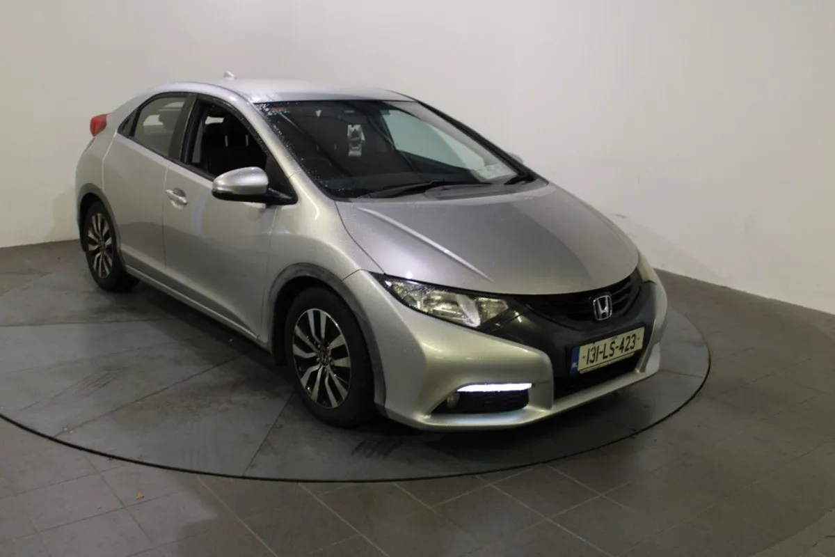 Honda Civic 1.6 I-dtec 4DR - Image 1